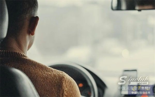 1670654506811808509944[1].jpg