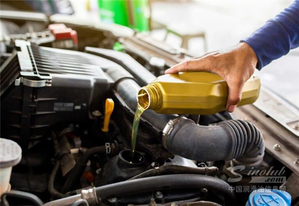 DowPol-launches-ultra-high-viscosity-synthetic-base-oil-729x504.jpg