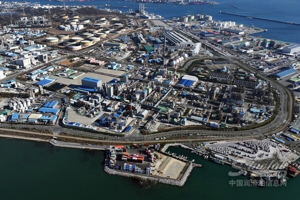 Aerial_view_SK_chemicals__Ulsan_plant_Recycle_Innovation_Center_constructed[1].jpg